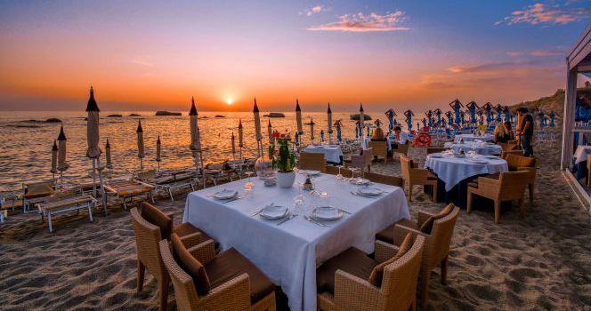 Gabbiano Beach - Restaurant, beach club & sunset - Ischia island