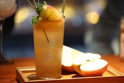 HE GUANG TONG CHEN COFFEE&COCKTAIL LOUNGE