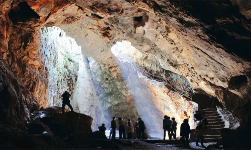 Wangtian Cave