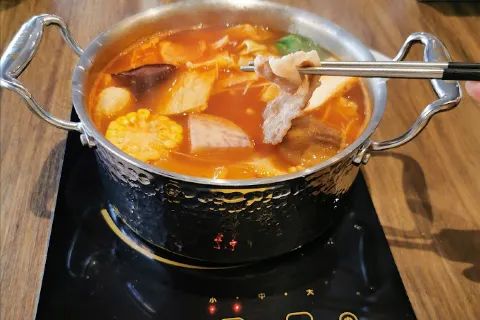 A-Kuan Hot Pot