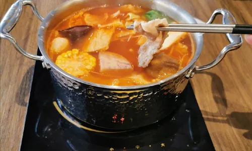 A-Kuan Hot Pot