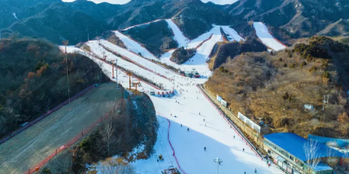 懷北國際滑雪場