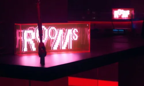 ROOMS CLUB