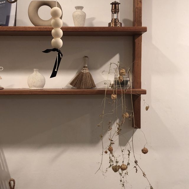 altTitle