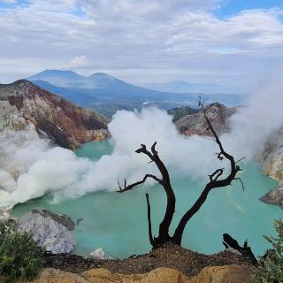 Kawah Ijen is rated top tourist spot along with Mt Bromo and Tumpak Sewu waterfall. Great experience and marvellous view. My advice is to start trek from Pos Paltuding as early as 1.00AM to avoid heavy crowd on narrow path from crater lip down to the lake and blue fire point. The entire trek may take up to 2 hours or more depending on individual fitness. If you are a fairly active and sporty person, the trek is just like a walk in the garden. Start early to allow more time for yourself to see blue fire, milky way and sunrise view. Gas mask with rental IDR25000 at Pos Paltuding is necessary as sulphur gas may blow in your direction anytime. Guide with fee IDR100,000 is an option but it's of course helpful and being a good gesture to local community. Please be informed that Ijen is closed for visitors on FIRST FRIDAY every month.
#urbanexplorer
