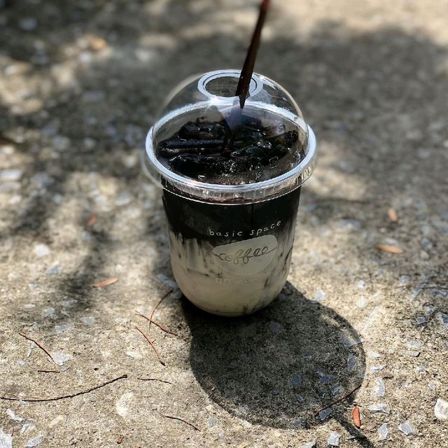 Basic Space Coffee

