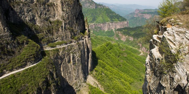 Lingchuan Wangmangling Scenic Area-Observation Deck