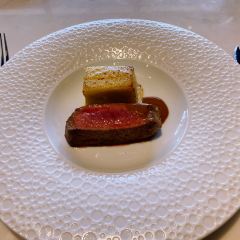 Large Eight Italy Lounge&Restaurant User Photo