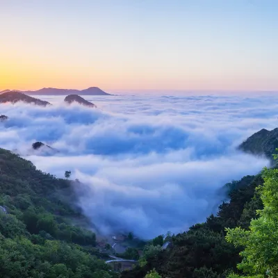 濟南 飛 香港