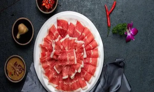 Howard Jonhnson Four Seasons Hot Pot