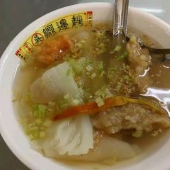 基隆百年吳家鼎邊趖 User Photo