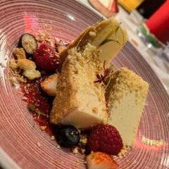 BROWNSTONE布朗石西班牙餐厅酒吧(前滩太古里店) User Photo