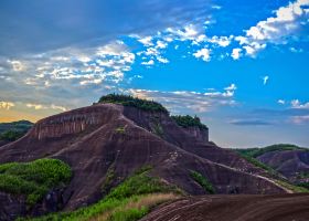 Gaoyiling Danxia Secret Hotel