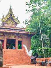 Wat Phra Kaew: Temple of the Emerald Buddha, Chiang Rai