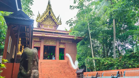 Wat Phra Kaew: Temple of the Emerald Buddha, Chiang Rai