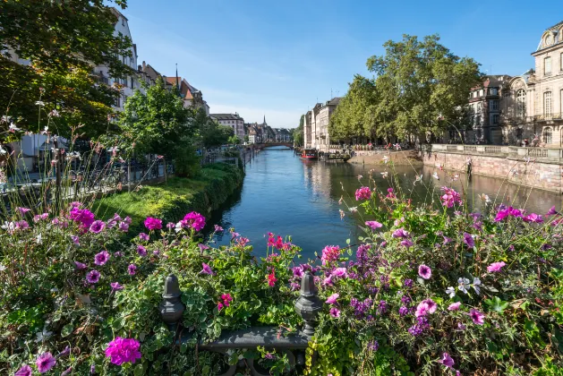 Flug Straßburg Nizza