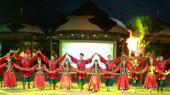 Mongolian Song and Dance Performances in Hulunbuir