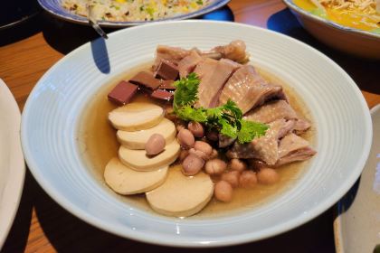 Yangzhou Lion Pavilion