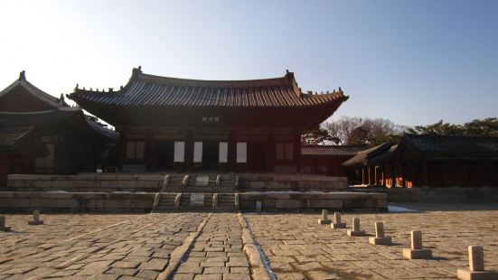 韩国昌庆宫，这个地方是韩国五大宫之一，也是比较值得参观的。如