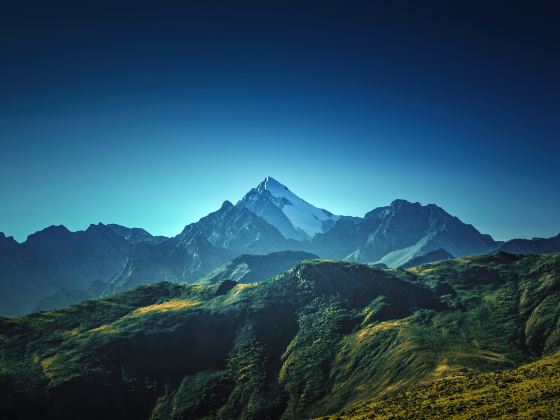 Xueshanliang Ridge