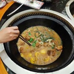 粘豆包铁锅炖(温泉街店) User Photo