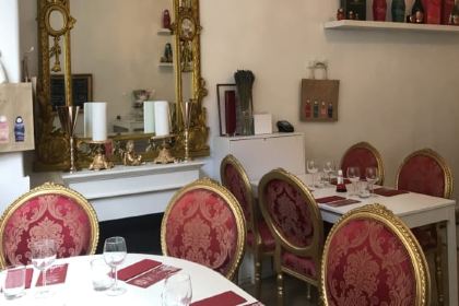 Chez Mademoiselle Paris 16