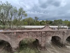 Puente de La Historia