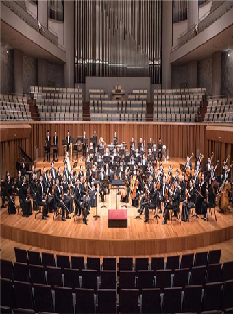 【 bei jing 】 “ guang ying pian pian ” chen xie yang yu zhong yang ba lei wu tuan jiao xiang yue tuan yin yue hui | Concert Hall Of National Centre For The Performing Arts