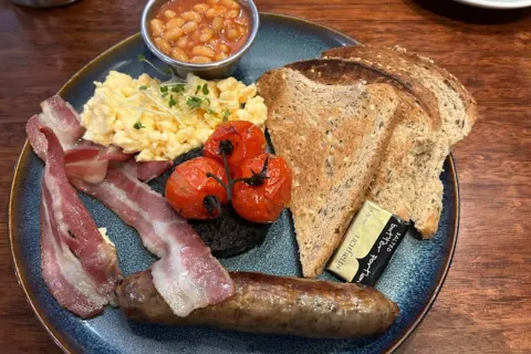 Deacon's House Cafe