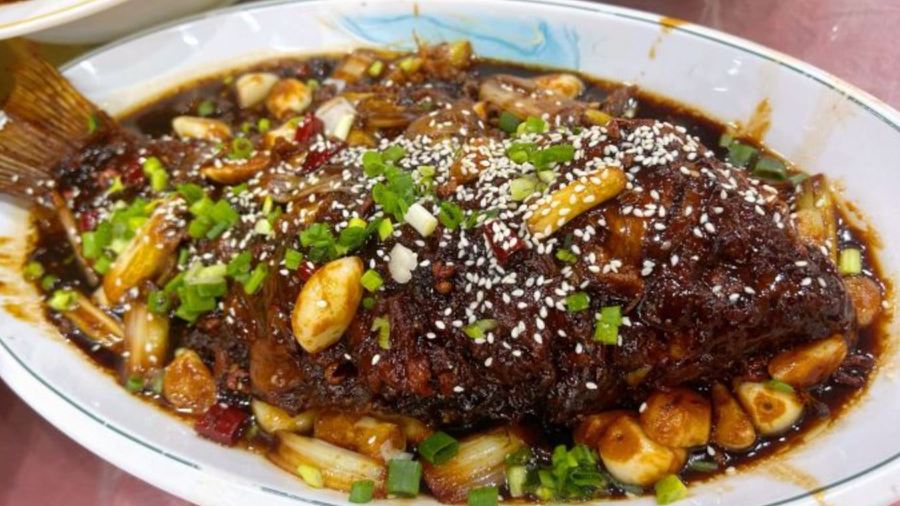 億佳居酒店(老河大店)