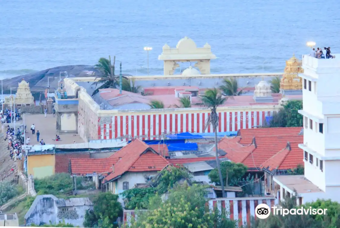Hotels near Kanyakumari Bhagavathy Temple