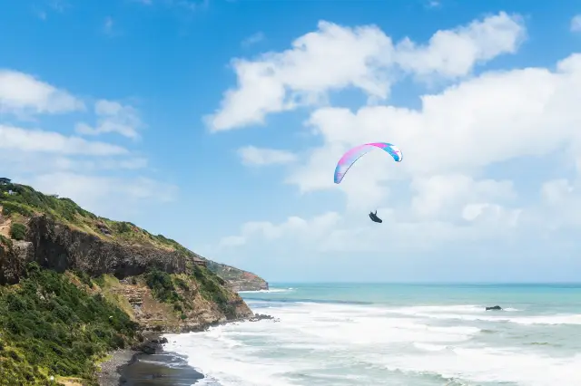 Skydiving in Auckland