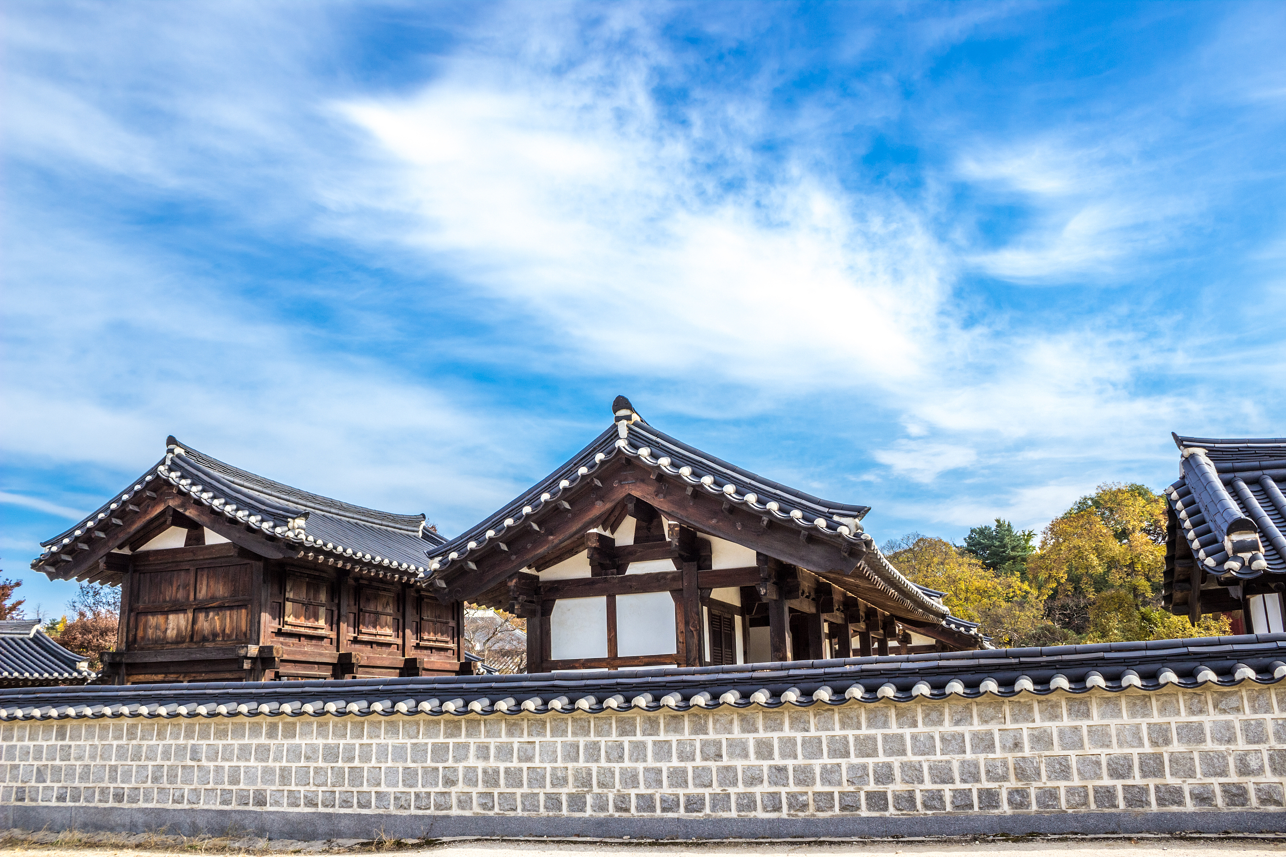 0106b12000j7y8s381C4E