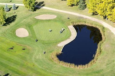 Acme Golf Club