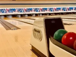 Four Seasons Bowling Center