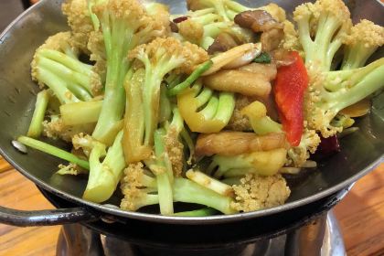 花麦地溪边小厨(天台国清寺入口店)