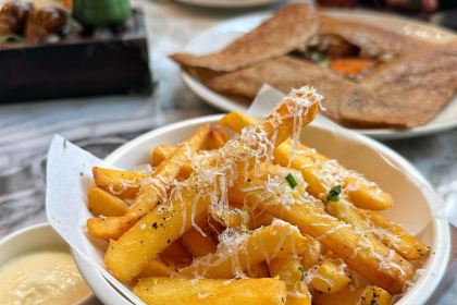 O'eat Blossom&Pelican