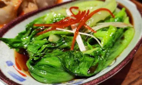 人在北方菜館