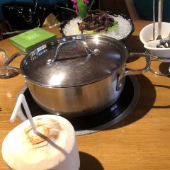 汤掌柜·广式猪肚鸡(影视城店) User Photo