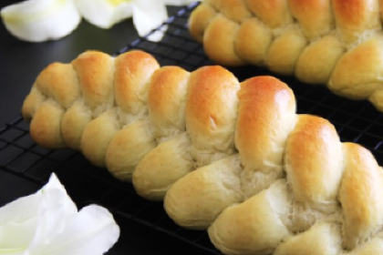 Danseok Ga Barley Bread