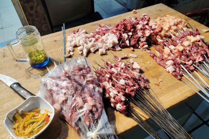 GU BAI SHENG KAO YANG ROU