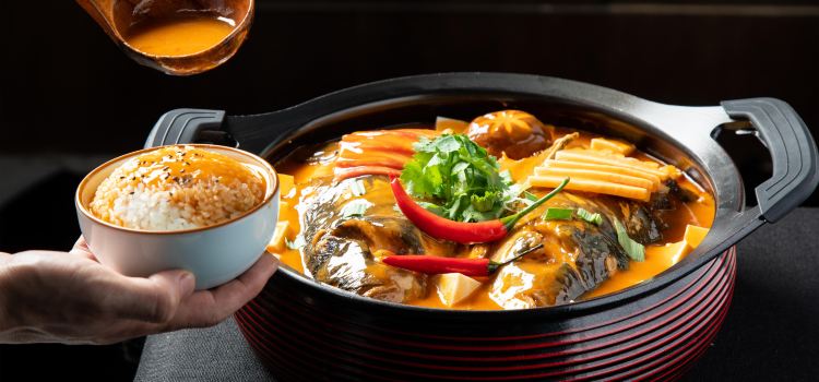 荣公馆鱼头泡饭(银泰城店)