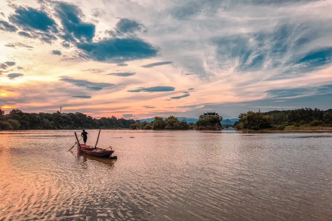 Hotels near Xiangling Mountain