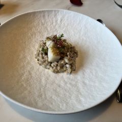 Large Eight Italy Lounge&Restaurant User Photo