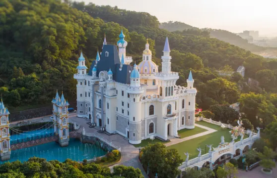 龍鳳山莊影視度假村門票+12項遊玩項目家庭（1位成人+1位小童）