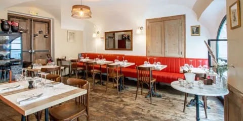 Le Casse Museau （ Bouchon Lyonnais ）