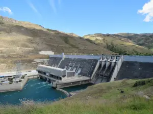 Clyde Dam Upper Lookout