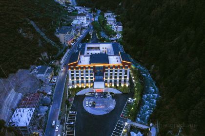 小金新四姑娘山庄(双桥沟景区店)·中餐厅