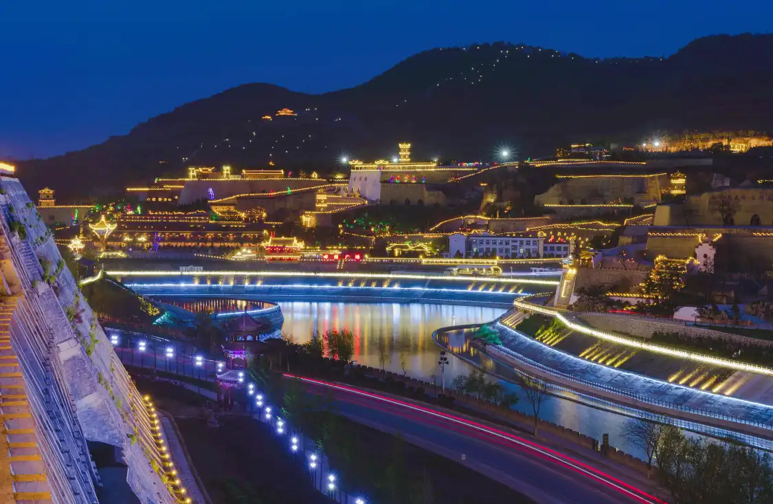 Hotels near Qingzhou Ancient City