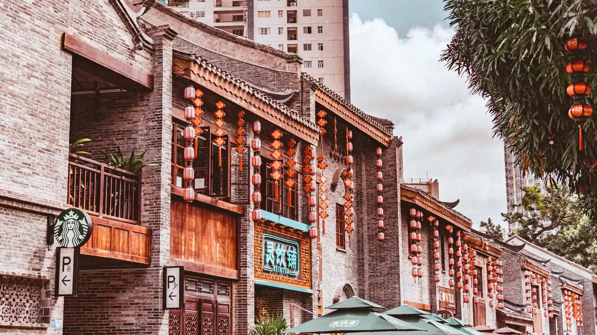 Hotels near San Jie Liang Xiang